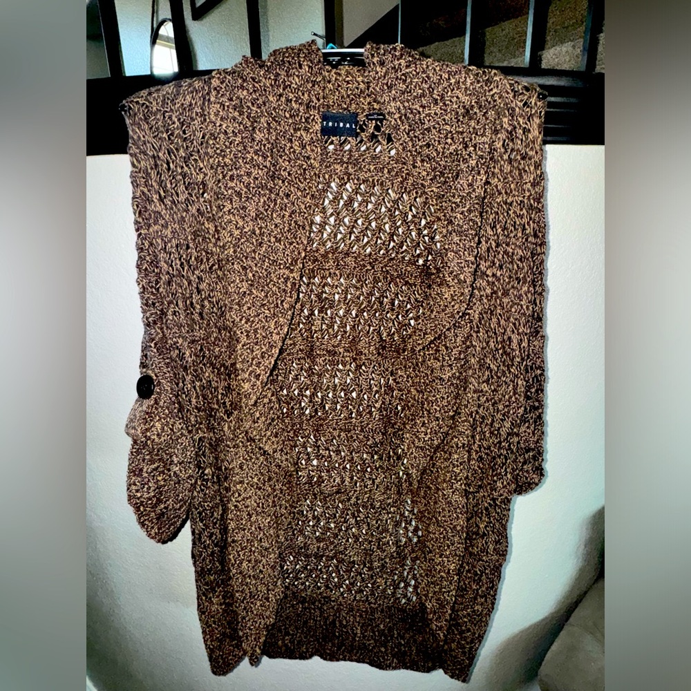 Brown crochet knit short sleeve shrug, Size M, Tribal brand